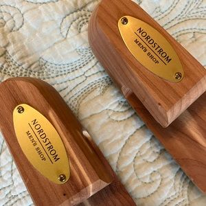 Nordstrom cedar shoe trees XL